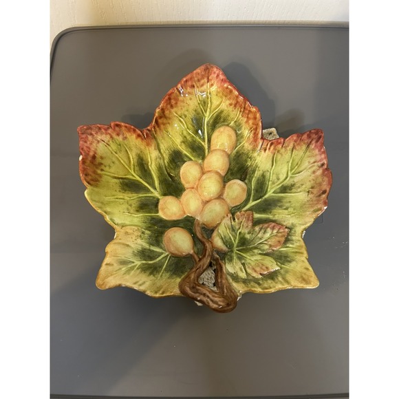 Vintage FITZ and FLOYD Classics Glazed Grape Leaf Dish Candy Relish Trinket Keys - Picture 1 of 6